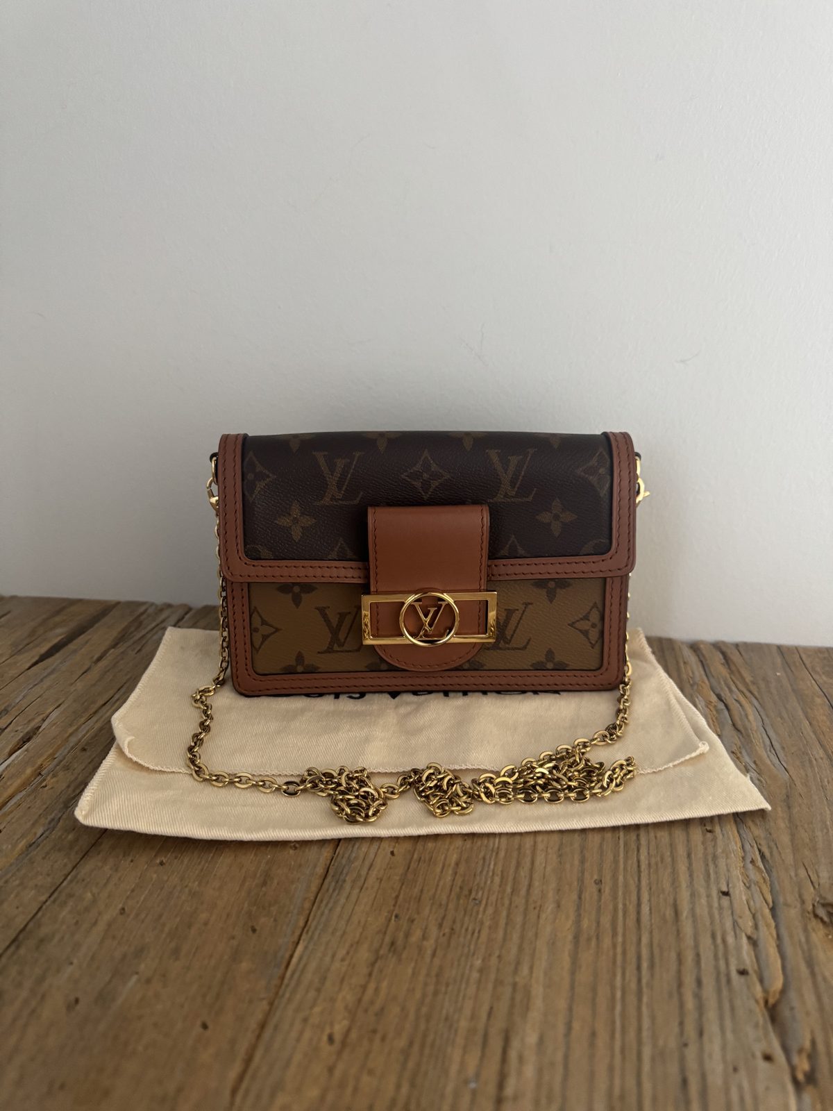 LV Reverse Monogram Dauphine Chain Wallet