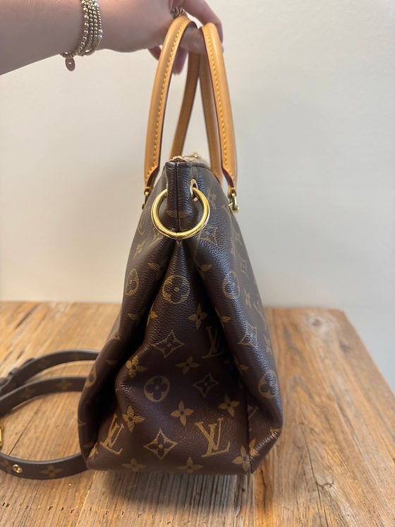 LV Monogram Pallas MM