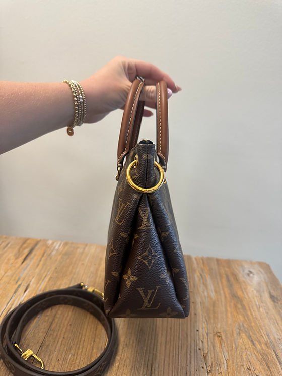 LV Pallas BB in Black