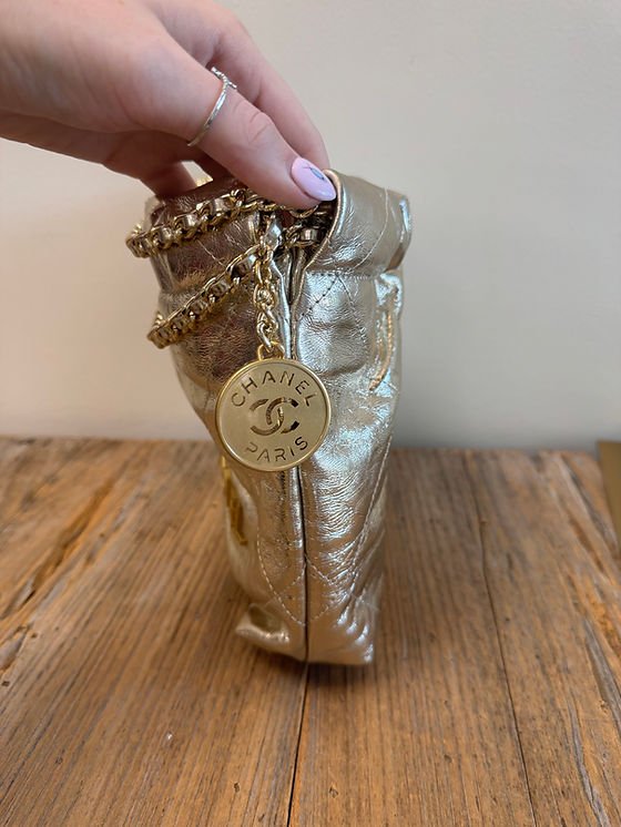 Chanel 22 Mini in Gold Lambskin