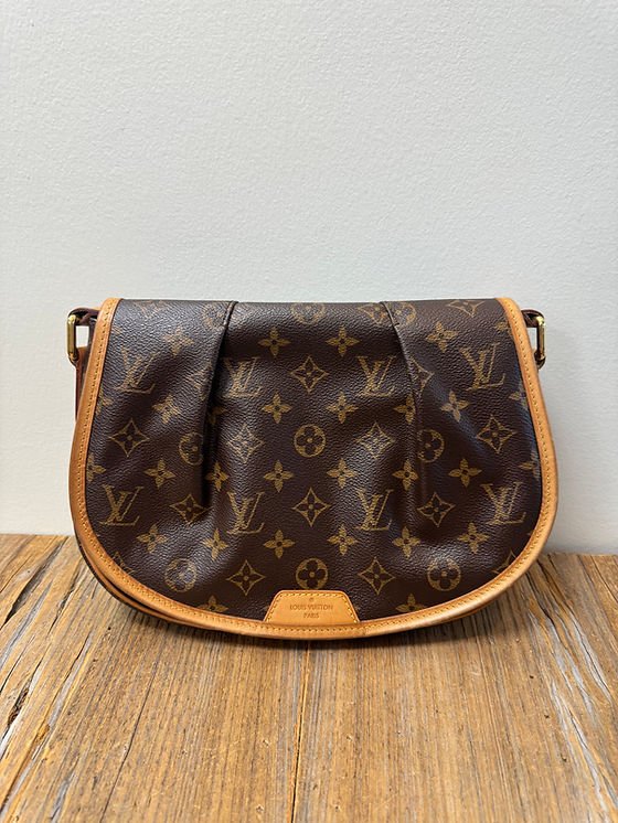 LV Monogram Menilmontant PM