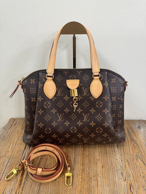 LV Monogram Rivoli MM