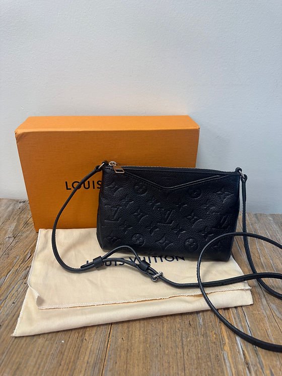 LV Empriente Noir Pallas Clutch