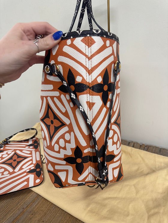 LV Crafty Neverfull MM & Pochette